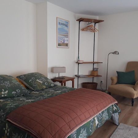 Agreables Chambres Independantes - Coutances Centre Εξωτερικό φωτογραφία