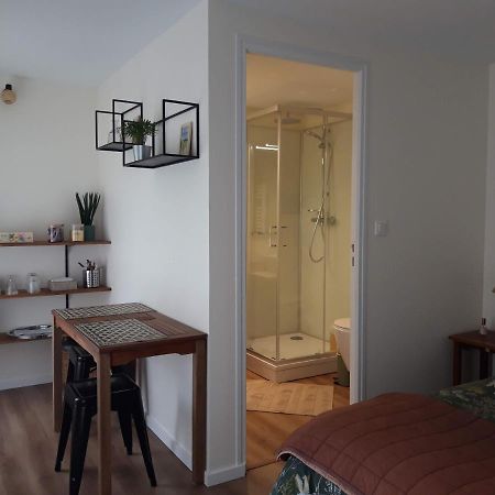 Agreables Chambres Independantes - Coutances Centre Εξωτερικό φωτογραφία