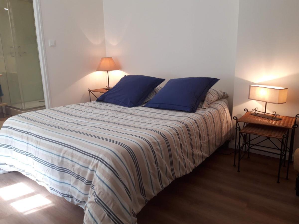 Agreables Chambres Independantes - Coutances Centre Εξωτερικό φωτογραφία
