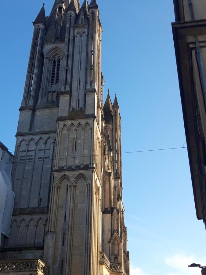 Agreables Chambres Independantes - Coutances Centre Εξωτερικό φωτογραφία