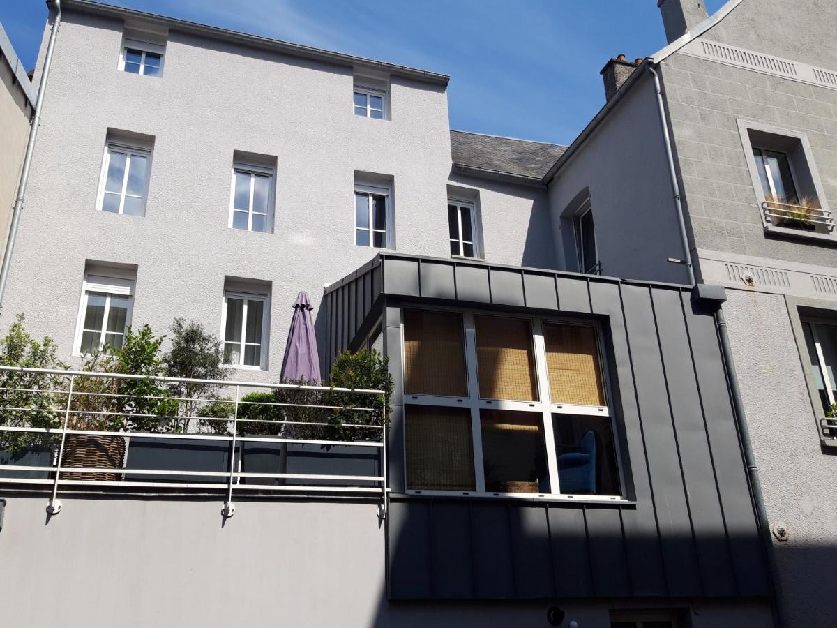Agreables Chambres Independantes - Coutances Centre Εξωτερικό φωτογραφία