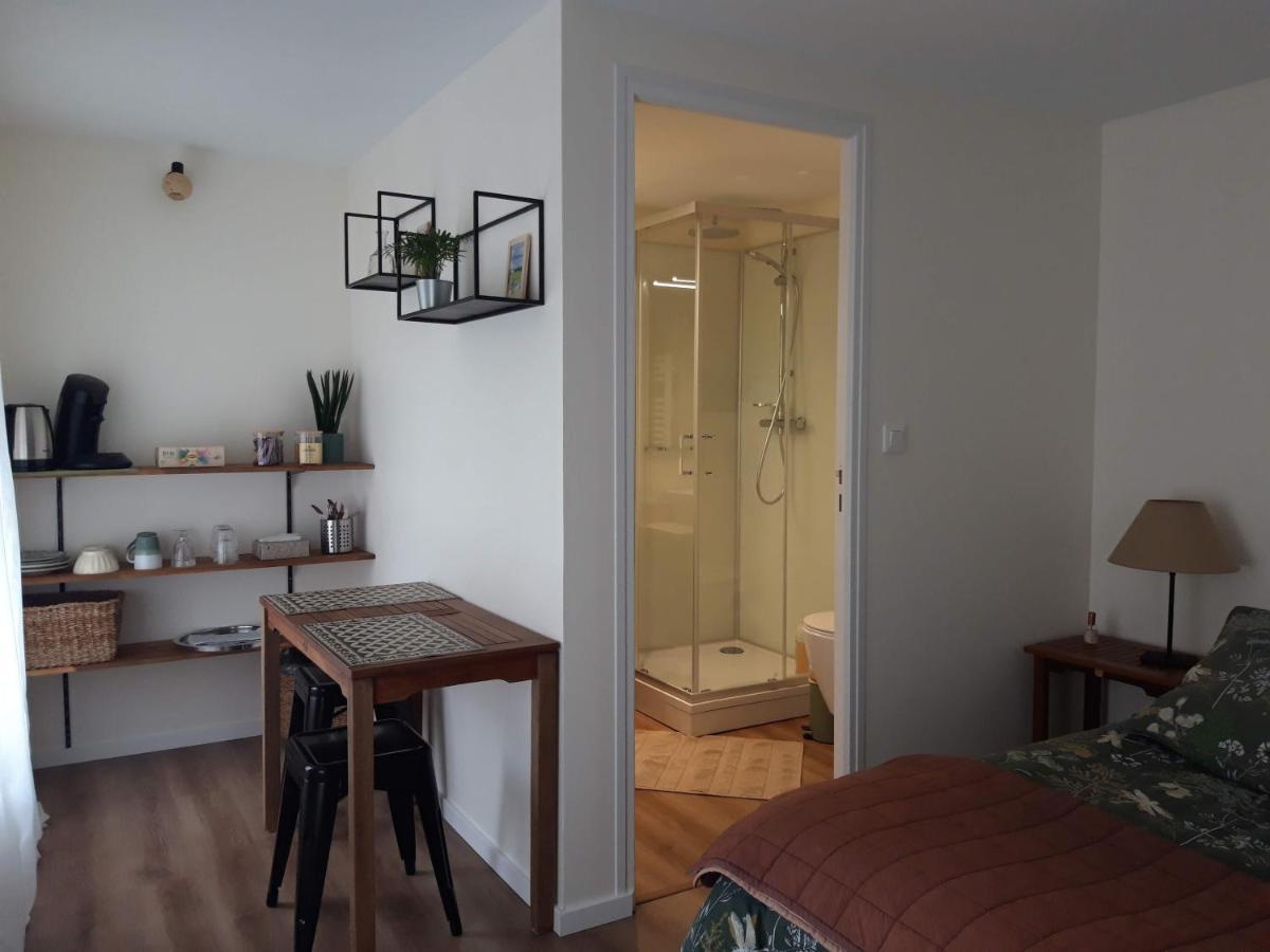 Agreables Chambres Independantes - Coutances Centre Εξωτερικό φωτογραφία
